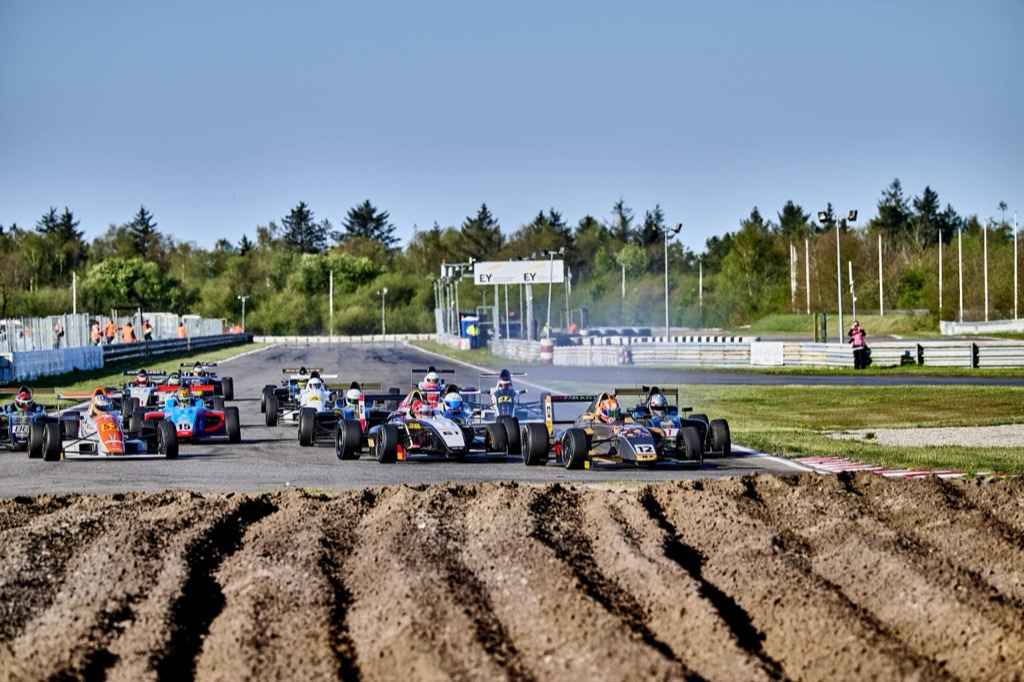 Talenterne fortsætter kampen i grænselandet
(Foto: Grippo Motorsport PR)